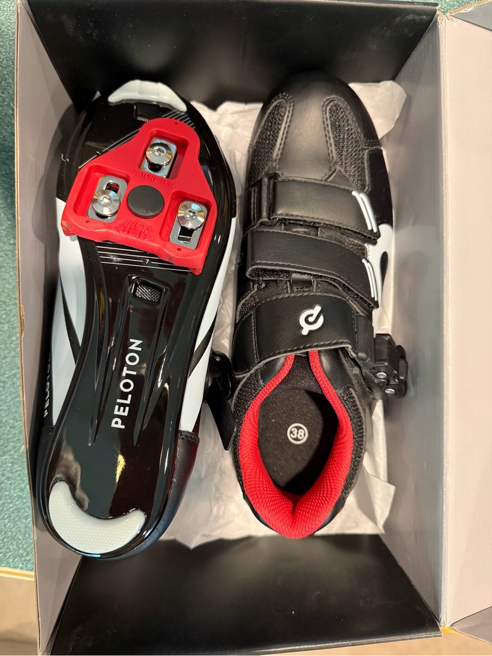 Peloton Cycling Shoes View 2